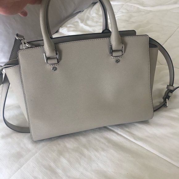 Gray Michael Kors Selma satchel - Picture 2 of 3